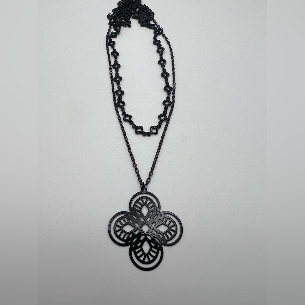 All Black Elegant Fleur de Lis Necklace - Classic Flower Layered Necklace